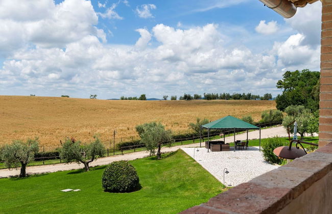 Luxury, Modern Apartment With Pool and Stunning Views - Foto 30