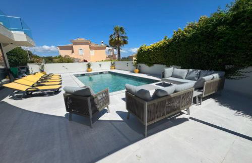 Casa Talay 4 Bedroom Pool Villa - Meia Praia Beach, Lagos - Foto 42