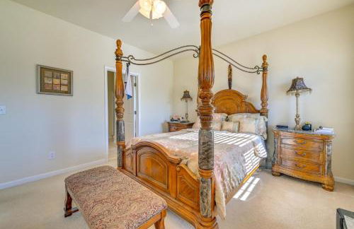 6 Mi to Charlotte Motor Speedway Home with Fire Pit - Foto 13