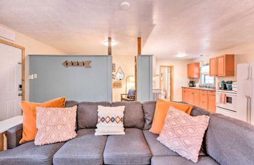 Red River Retreat Walk to Lifts, Mtn Views! - Foto 6