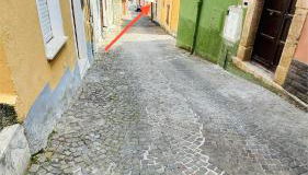 Ampio Appartamento su 2 Livelli nel Centro Storico, Ideale per Coppie o Gruppi da 2 a 5 Persone - Foto 3