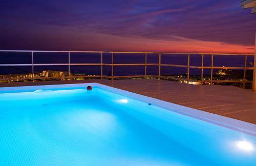 Villa Sitges Altavista Amazing View South oriented Calm Area AC Beach 2 minutes Drive and 18 minutes Walk - Foto 2