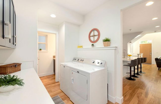 Remarkable Home Near Old Town, Breweries, & River! - Foto 23