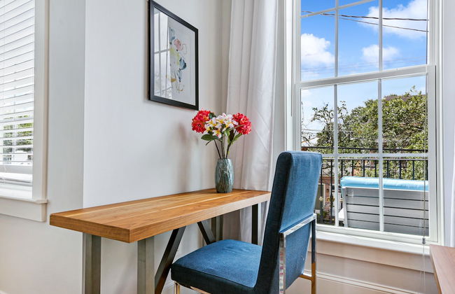 Amazing 4BR w Balcony by Hosteeva - Foto 35