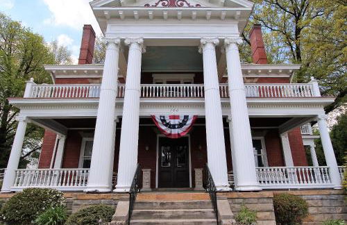 South Broadway Manor B&B - Near Fallingwater, Ohiopyle State Park, Hiking & Biking trails GAP - Foto 1