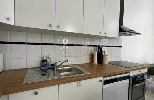 Central 2-bedroom flat with air conditioning Old Port - Opera - Foto 12