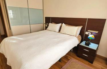 Red Wine Haro, piscina y parking - Foto 16