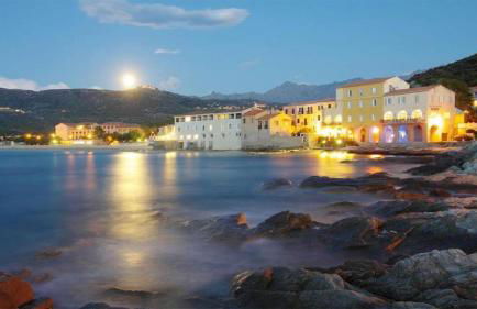 Studio standing classé meublé de tourisme avec terrasse vue mer " les pieds dans l'eau " à Algajola - Foto 21
