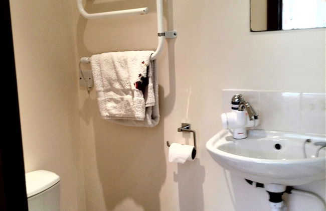 The Tack Room - a Comfy Cabin in North Devon - Photo 6