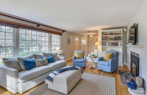 Pool, Gym and Game Room Expansive Falmouth Retreat! - Foto 3