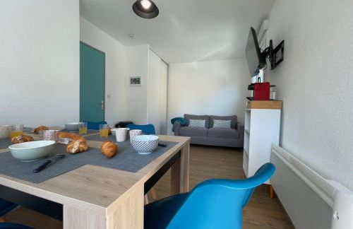 Tout Inclus - Plein Centre - Netflix - Moontown - Foto 18