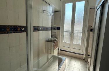 Vue Tour Eiffel et 5 minutes des Champs-Elysees Appartement 2 chambres Paris 16 Etoile - Foto 22