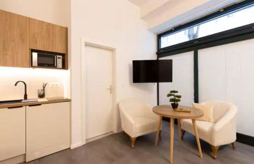 Jomi Stays Berlin - Kudamm - Foto 22