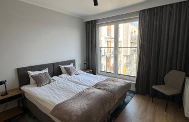 Business and Pleasure Malta Posnania self check in 24h - Photo 3