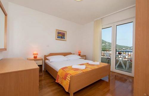 Apartments by the sea Igrane, Makarska - 17292 - Photo 20