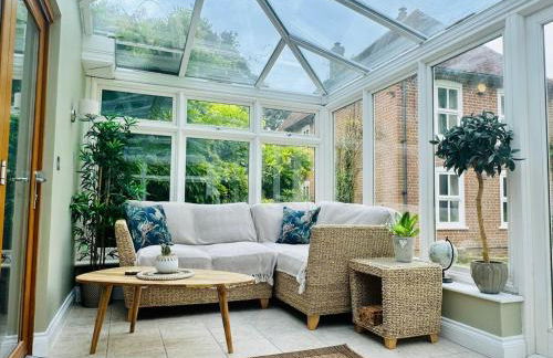 Wisteria Lodge, beautiful home in a great location - Foto 1