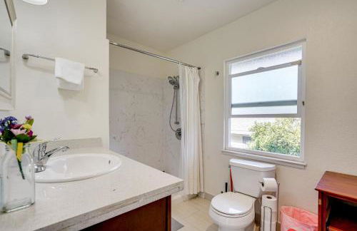 Oakland Group Retreat Historic Home Near Downtown - Foto 26