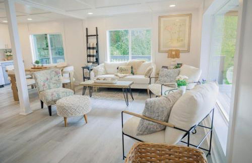 Sweet Lil Casita Puget Sound Hideaway - Photo 2