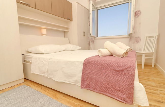 Villa Ivana - Three-bedroom Villa With Private Pool - Photo 3