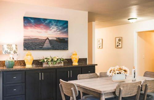 Spacious Retreat w Large Kitchen & Outdoor Patio - Photo 108