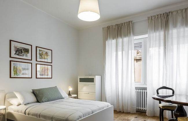 City Center Bright Flat by Wonderful Italy - Foto 10