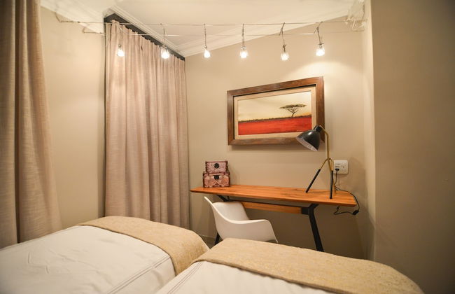 dk villas 2 The Boardwalk - Hout Bay - Photo 11