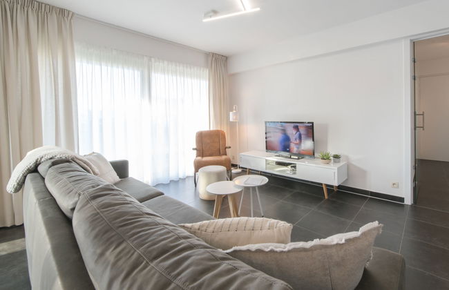 2 bedroom Apartment in Ostend with garden - Photo 3