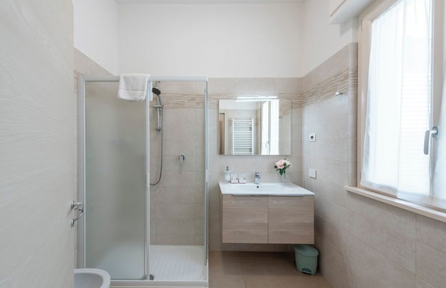 Suite 1 Ondina Viareggio 200m From sea - Foto 12