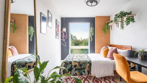 Boutique Brick Lane 2-Bed, Colourful City Vibes - Foto 3