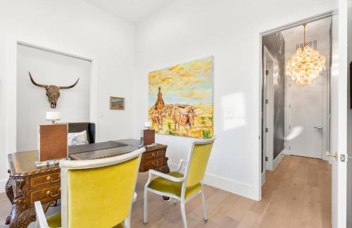 NEW! Luxury Pool Retreat & Casita in Midway Hollow - Foto 36