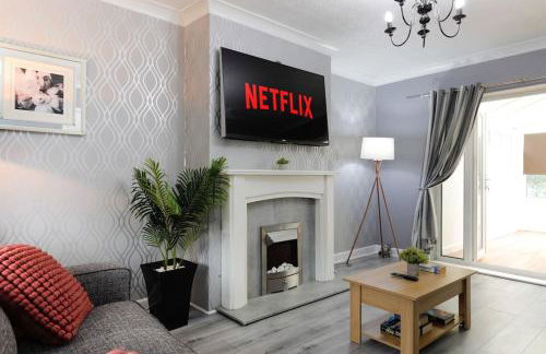 Comfy stays, Rotherham for contractors & Families, spacious, conservatory, free parking, wifi, 3BDR - Foto 57