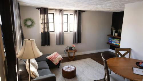 Homey 3 Bedroom Duplex - Foto 1