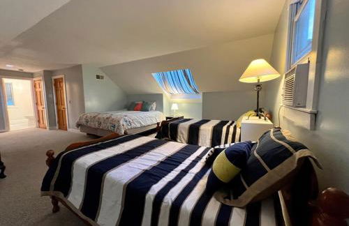 Perfect location! Minutes to beaches! Beach pass! - Foto 22