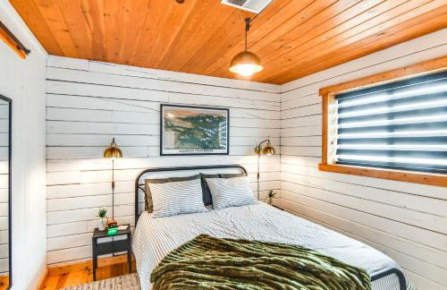 Mtn-View Haven with Hot Tub 9 Mi to Dtwn Bailey - Foto 9