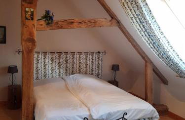 Château de Salvert - 4 Gîtes - 32 personnes - Foto 24