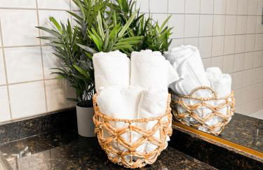 Perfect Family Escape - 3 Bed Condo with Pools - Photo 47