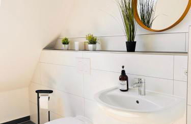 CLUBHAUS 6 - Dachwohnung mit 2 Schlafzimmern, Balkon & Netflix - Photo 9