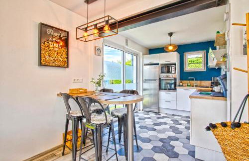 L'effet mer Maison rénovée lumineuse tout confort belle terrasse grand jardin clos sans vis à vis parking jeux pour enfants 5 mn à pied de la plage d'Asnelles et centre bourg - proche Bayeux au coeur des plages du débarquement - Foto 14