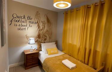 Holiday Home In Cardiff, Sleeps 8 - Foto 6