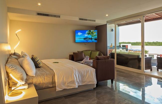 Fabulous & Exclusive Apartments With Sea View Pool BBQ Garden - Photo 21