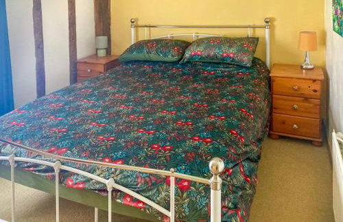 Sunny Meadow Cottage - Photo 8