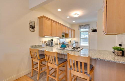 Bright Condo with Community Perks Near Ski Quechee! - Foto 8