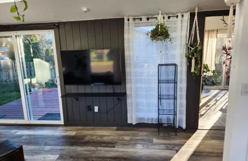 Cute Bungalow for rainy days and comfy stays - Foto 8