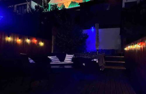 Character 3 Bed Cottage, Close to Waters edge, Parking - Foto 18