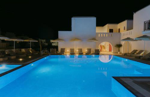 Perla Hotel - Photo 2