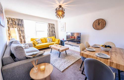 Spacious 2BR 1Bath with Free Street Parking & Close to Roath Park Landmark - Foto 24