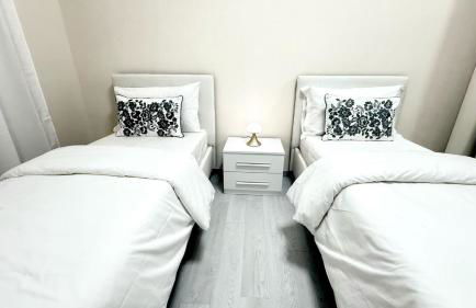 FARSHI home - Photo 16