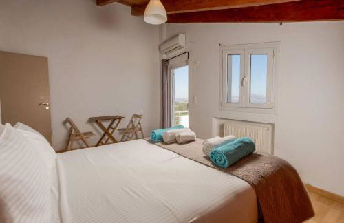 Villa Konstantinos Hilltop Vineyard Escape - Photo 6