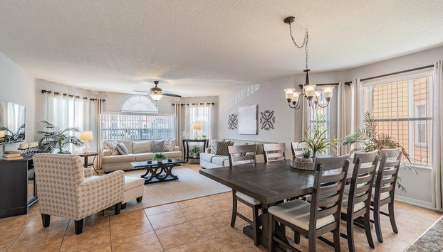 LOVE AT FIRST SIGHT! NEW Disney Home, Sleeps 6, Pool, Patio, NO Steps, LOW Rates! - Foto 2, Profilbild