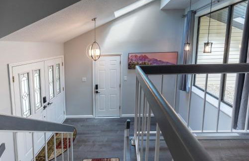 Perfect Getaway 3BR 3BA Home Close to Parks and Shopping - Foto 5